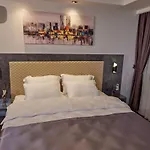 Hotel The Bold 3*