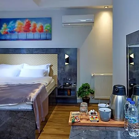 Hotel The Bold 3*