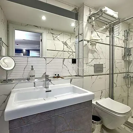 The Bold Hotel 3*